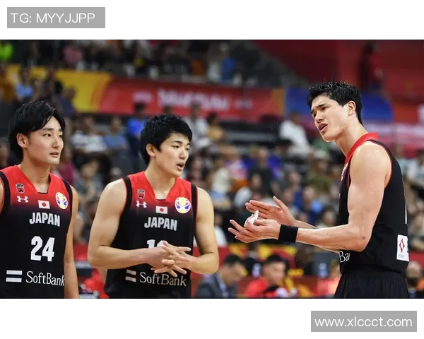 日本篮球队对决黑山队精彩赛事回顾与分析